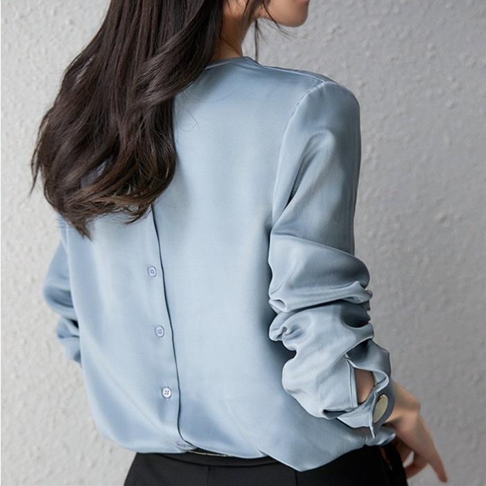 春　シルクシャツ　ブラウス　レディース　30匁　シルク100%　パフスリーブ　きれいめ　ふんわりとしたシルエットが女性らしく　ベーシック　[１色展開]