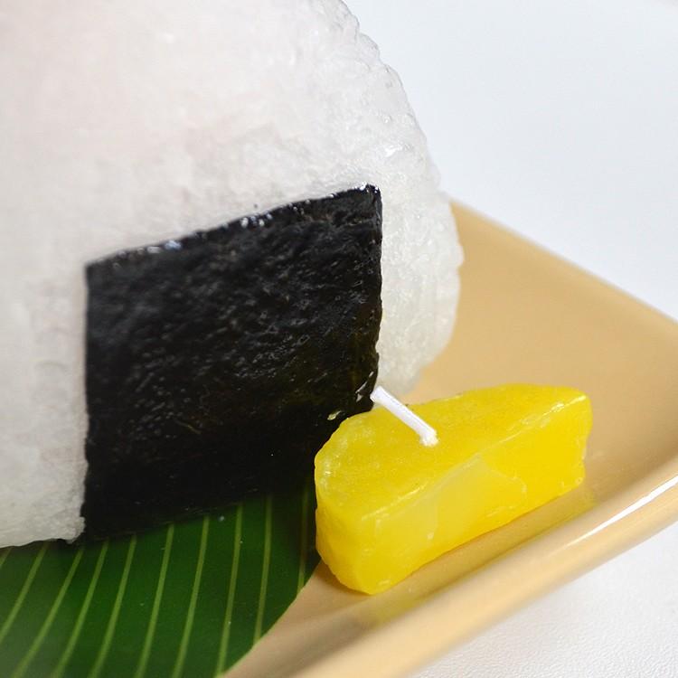 ろうそく 好物ローソク おむすびキャンドル 梅干入り レトロ ノスタルジー おにぎり 御供 お墓参り お彼岸 お盆 進物 電車 旅 故郷 ご飯 海苔 キャンドル Ka T8709 00 00 庵心堂 通販 Yahoo ショッピング