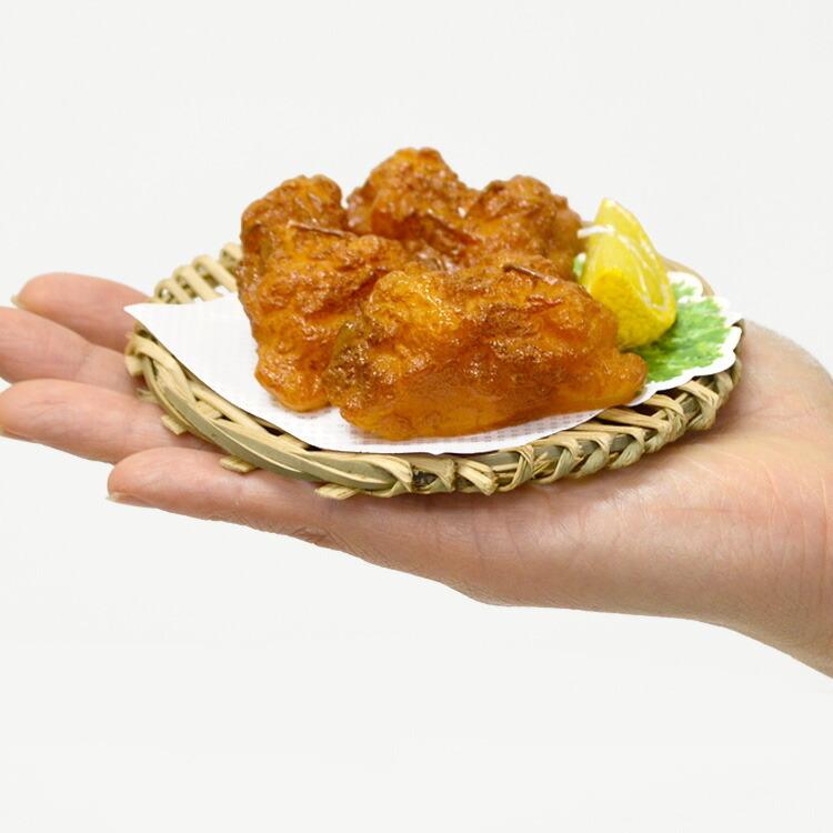 キャンドル カメヤマローソク からあげ キャンドル 故人の好物シリーズ ろうそく 蝋燭 キャンドル 喪中見舞い 新盆見舞 お盆 月命日 唐揚げ カラアゲ おつまみ Ka T8719 00 00 庵心堂 通販 Yahoo ショッピング