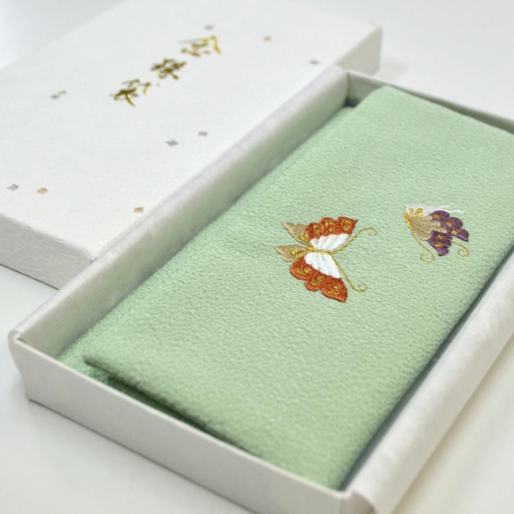 ウサギ刺繍付きピンク数珠