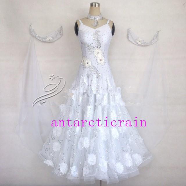 完動品 モダンドレス 競技用 ステージ衣装 デモ衣装 デモドレス 社交ダンスドレス ダンス衣装 発表会ドレス ds72 【DGJ9909928136】(34595円)