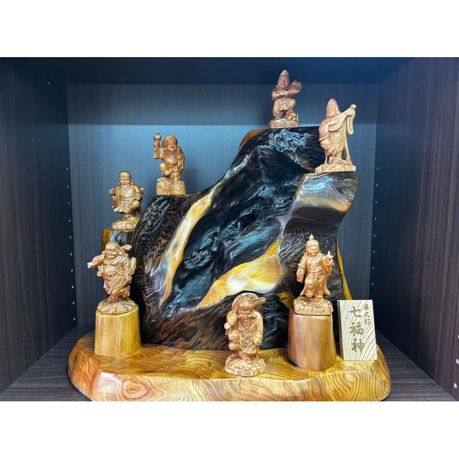 台座付き 神木 屋久杉 七福神 木札、認定シール付き 泊 健一郎作 置物