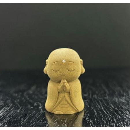 白檀 ビャクダン お守り地蔵様 額に天然ダイヤモンド 天然木彫り ミニ仏像 置物 : Antelヤフー店 - 通販 - Yahoo!ショッピング
