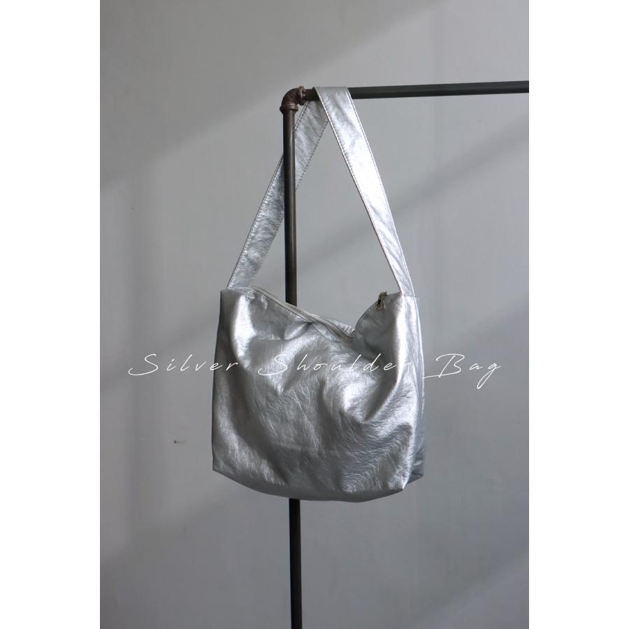 antiqua（アンティカ） シルバーショルダーバッグ バッグ レディース