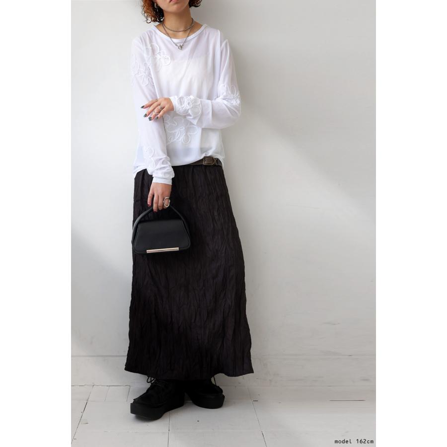 3連休限定価格♡シアートップス新品未使用 antiqua（アンティカ） 今すぐ着たいが見つかる！即戦力アイテム3点