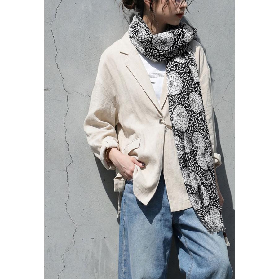 antiqua（アンティカ） 再入荷予定有!モノクロフラワー ストール