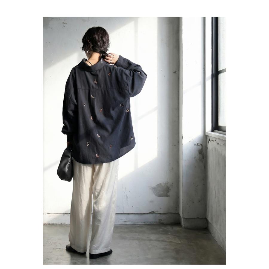 antiqua（アンティカ） 刺繍 楽器柄 シャツ レディース 長袖 トップス