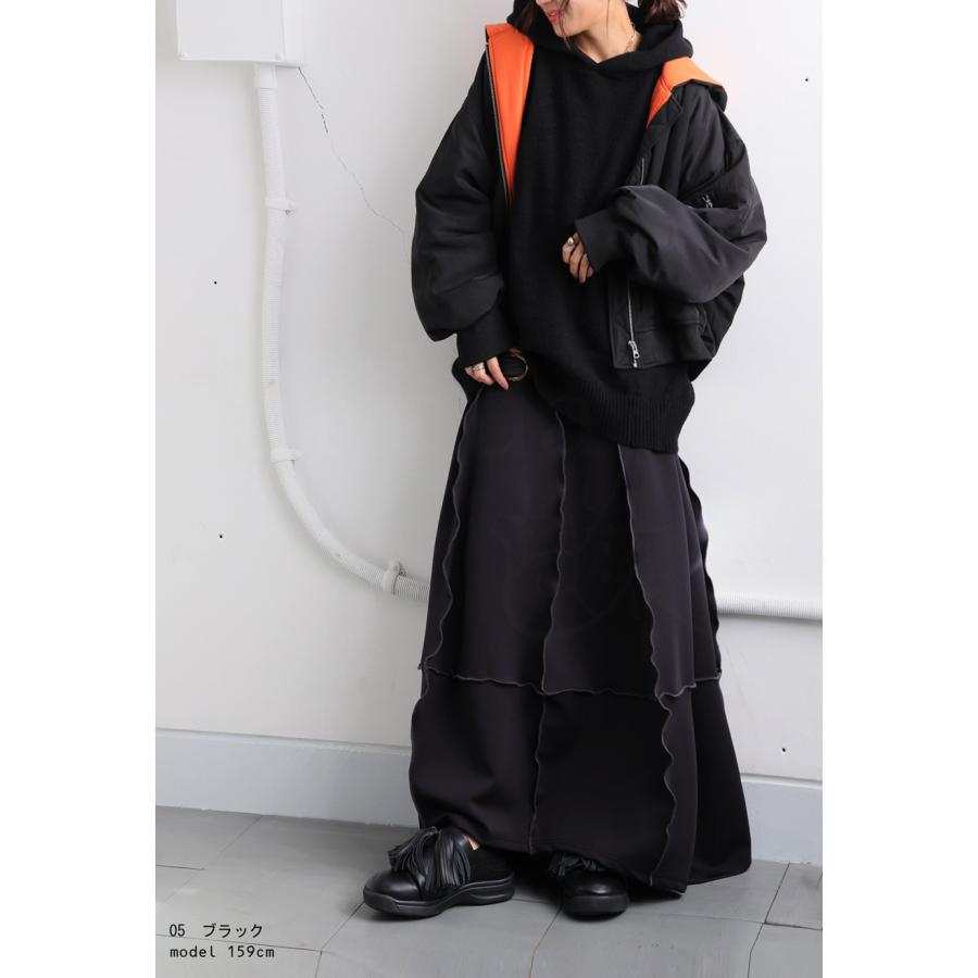 ニートと居候とたかさき NIT ベージュパーカー 黒ver. ニートと居候と