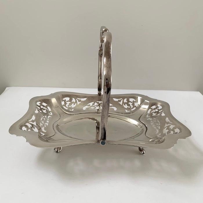 バスケットシルバープレート　FARQUHARSON　イギリス (898)