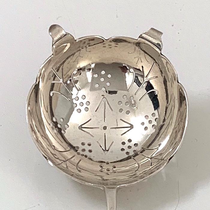 スプーン型ティーストレイナー【ヴィンテージ】シルバー 1934年(983  