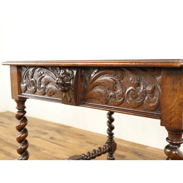 アンティーク デスク 味わい深い雰囲気 素晴らしい彫刻 ワークテーブル