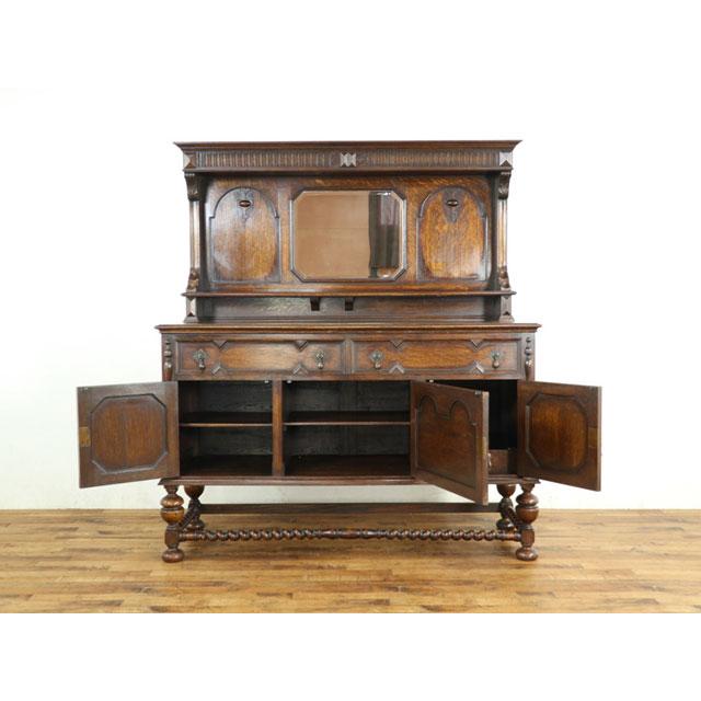 ミラーバックサイドボード 大きめミラー ツイストレッグ 収納力も魅力