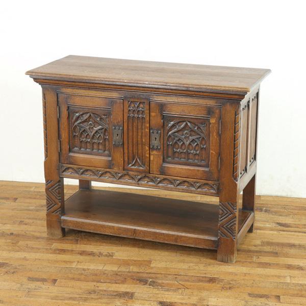 超格安価格 素晴らしい彫刻 ゴシックスタイル キャビネット アンティーク フランスアンティーク家具 ディスプレイ兼収納 アンティークフレックス フランス 飾り棚 テレビ台 キャビネット Www Lawshucks Com