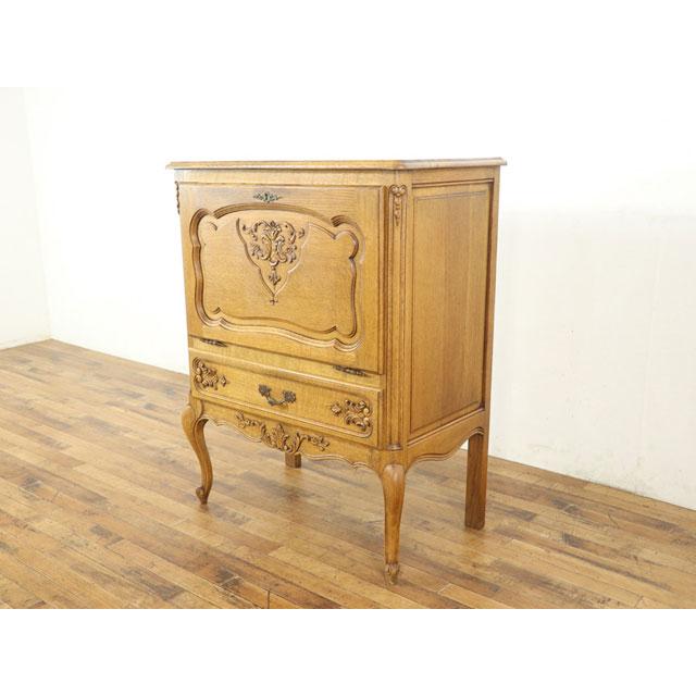 アンティーク家具は「脚」のデザインに注目！ フランス アンティーク