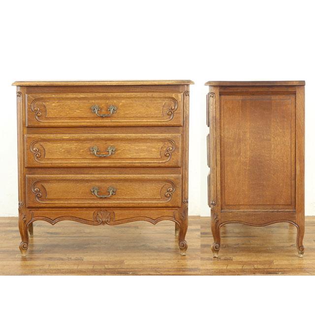 【フランス家具】アンティーク　リアルな猫脚　オーク材　３段チェスト 猫脚チェスト 幅80×奥44×高78.5cm 引き出し3段 かわいい彫刻 取っ手の