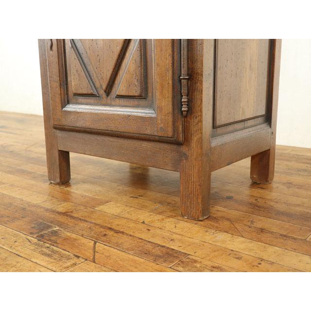 アンティーク サイドキャビネット 扉と引き出し ナイトテーブル 収納