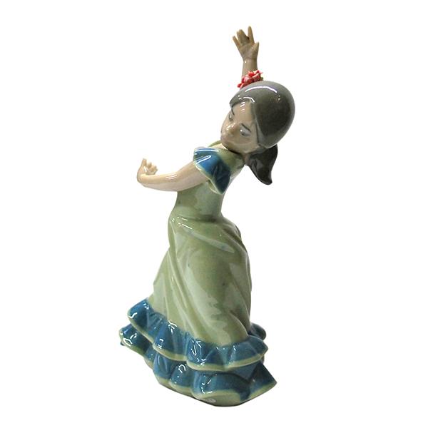 リアドロ （lladro） フィギュリン 『リトルダンサー・ロリータ