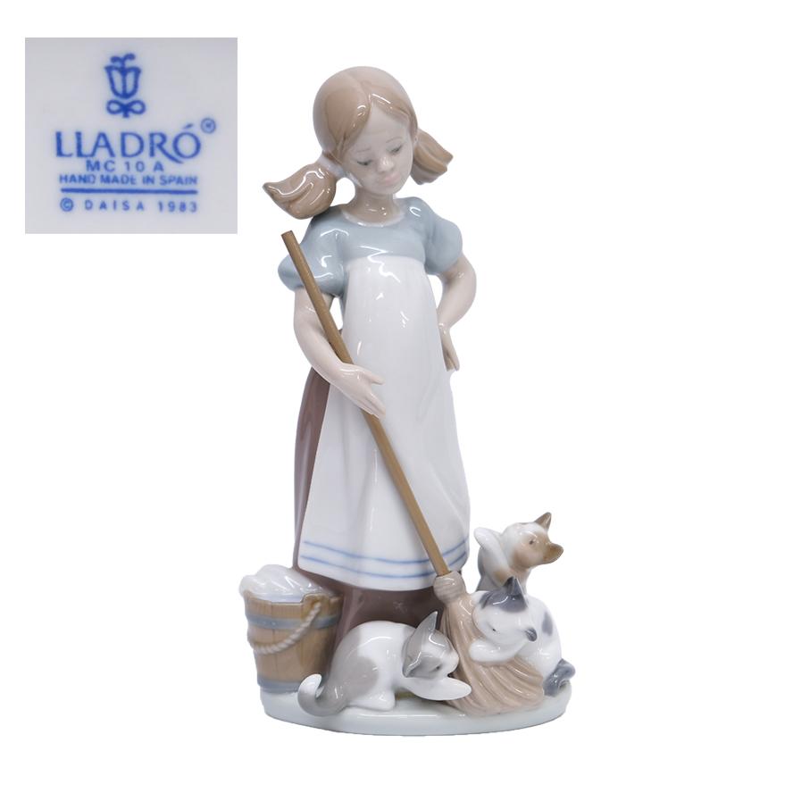 リヤドロ（lladro）「いたずらな子猫」 フィギュリン t-1670