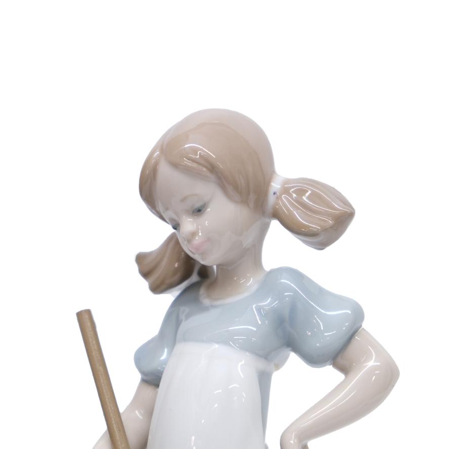 リヤドロ（lladro）「いたずらな子猫」 フィギュリン t-1670