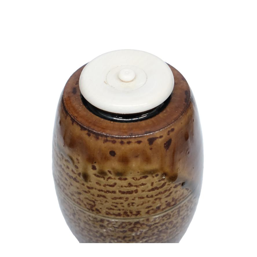 勝龍寺窯 大名物 鎗の鞘写茶入 共箱 仕覆(金剛金襴) 茶道具 y-399