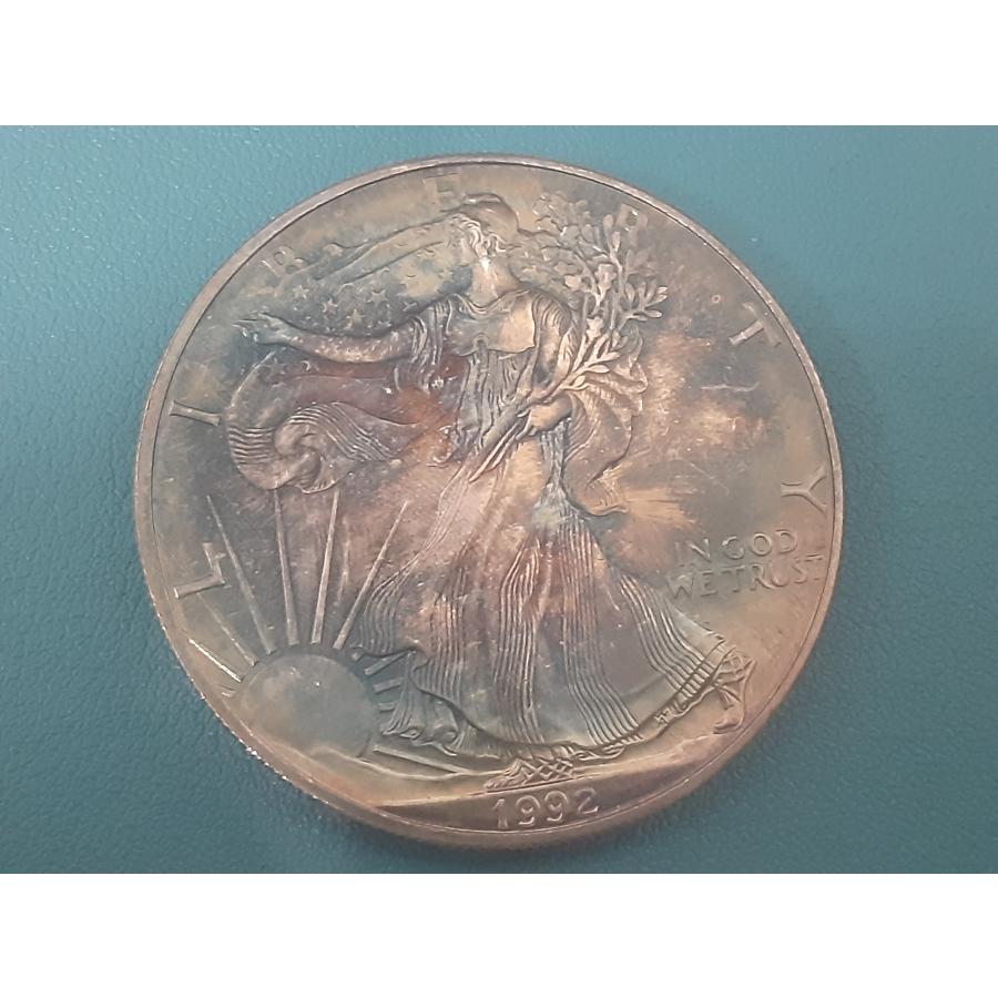 リバティ 1986年 銀製 1ドル 銀貨 銀 アメリカ リバティ 1ドル銀貨 1986年 純銀 31.4g 1oz 貨幣
