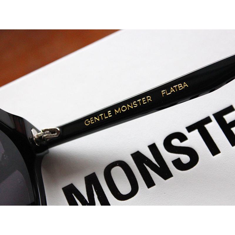 Gentle Monster ジェントルモンスター My Ma サングラス : 青 Gentle Monster ジェントルモンスター My Ma サングラス : 青
