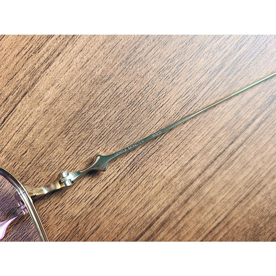 新品未使用※人気モデル*GENTLE MONSTER・ジェントルモンスター チタン