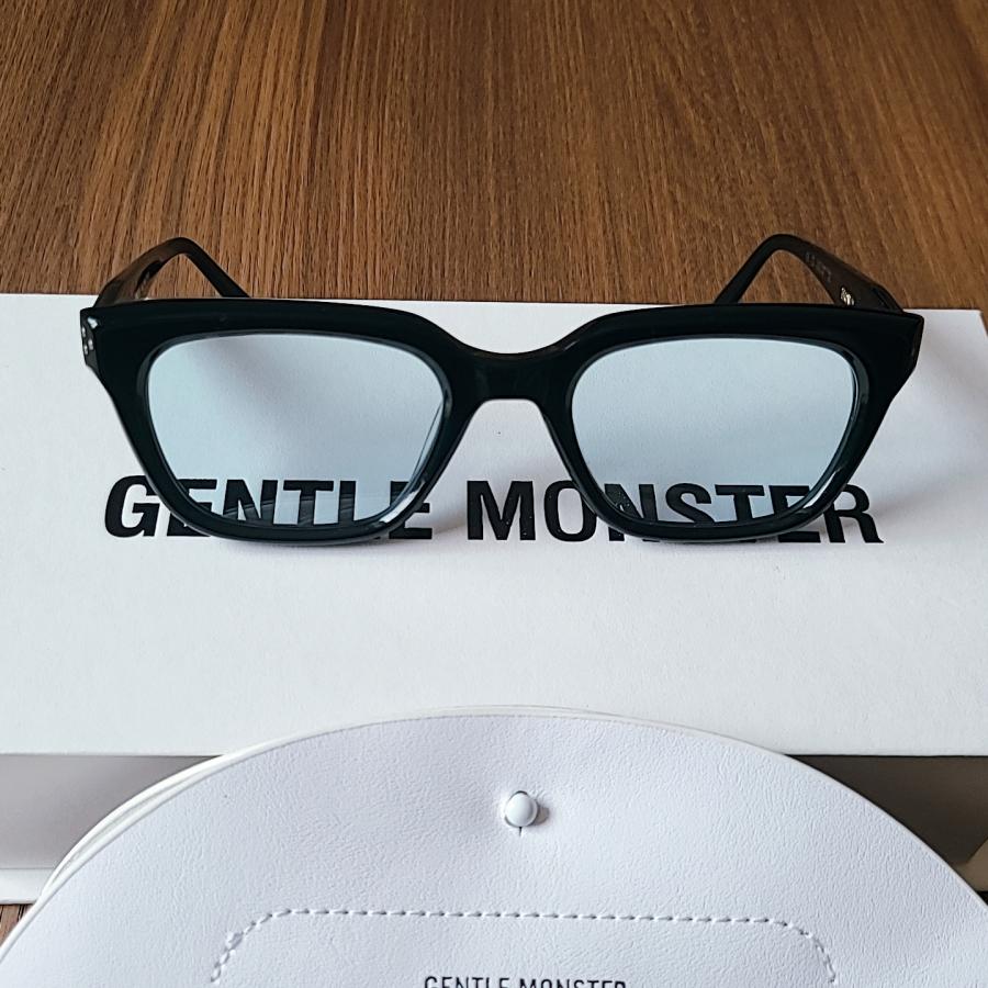 新品未使用※人気モデル*GENTLE MONSTER・ジェントルモンスター 新品未使用※人気モデル*GENTLE MONSTER・ジェントルモンスター