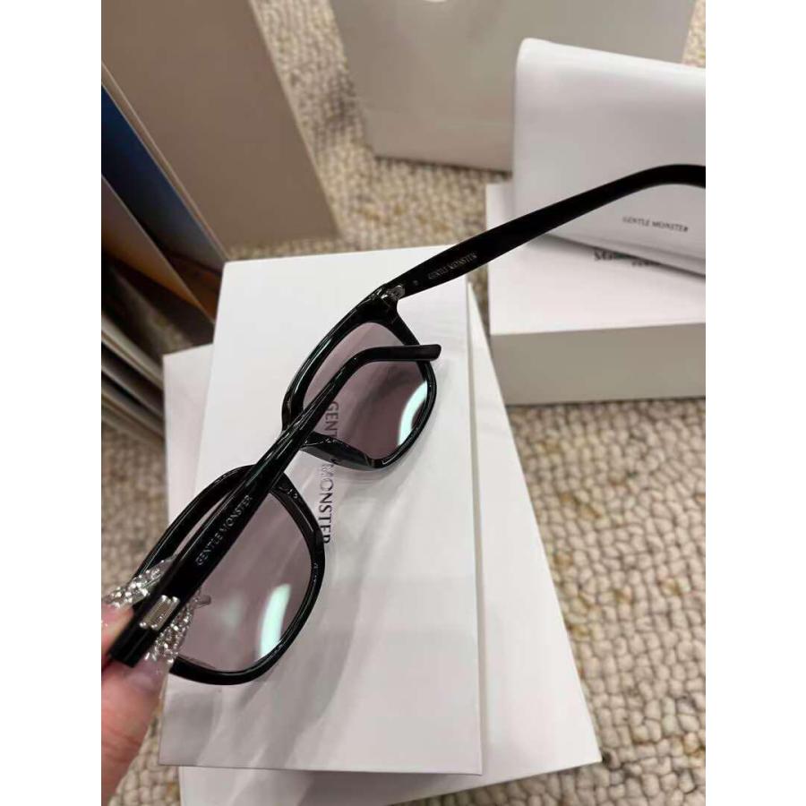 ジェントルモンスター サングラス Days Day 01(V)” Days Day 01 | Gentle Monster