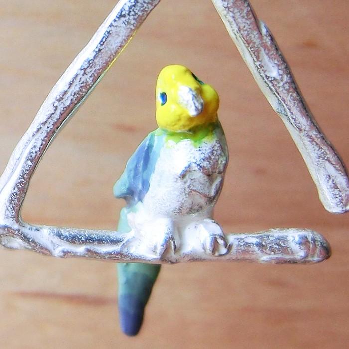 販売終了■イヤリング インコ トライアングル Palnart Poc パルナートポック いんこ 花 EA006 送料200円 1万円以上送料無料 |  | 09