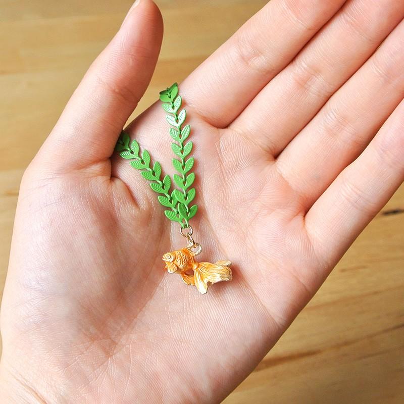 販売終了■ネックレス 金魚 水底のお嬢さん Palnart Poc パルナートポック 浴衣コーデ 水草 NE375 送料200円 1万円以上送料無料 |  | 08