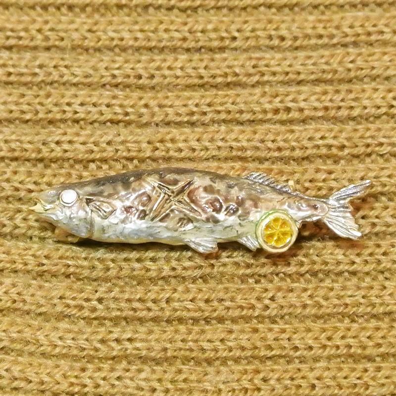 販売終了■ブローチ サンマ 秋刀魚の塩焼き Palnart Poc パルナートポック PB095 送料200円 1万円以上送料無料 |  | 10