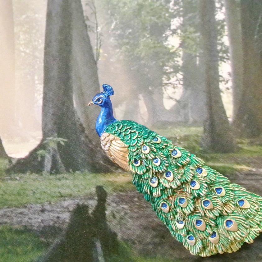 ブローチ 孔雀 Palnart Poc パルナートポック クジャク Pb134 送料0円 1万円以上送料無料 C43 鳥とさかなのお店 あおだま雑貨店 通販 Yahoo ショッピング