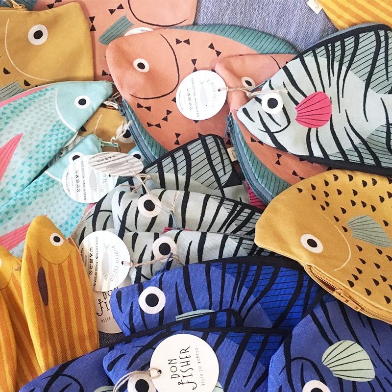 販売終了■おさかなポーチ 深海魚 DON FISHER ドンフィッシャー BLUE BATFISH お魚ポーチ 輸入雑貨 ブルー 送料200円 1万円以上送料無料 |  | 17