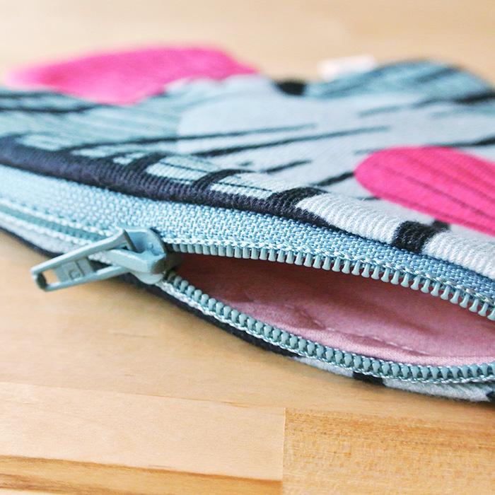 販売終了■おさかなポーチ 深海魚 DON FISHER ドンフィッシャー Aqua BATFISH お魚ポーチ 輸入雑貨 ピンク 送料200円 1万円以上送料無料 |  | 08