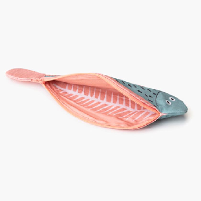 値上げ前価格 おさかなポーチ カレイ DON FISHER ドンフィッシャー TURBOT お魚ポーチ 輸入雑貨 ピンク 送料200円 1万円以上送料無料 |  | 03