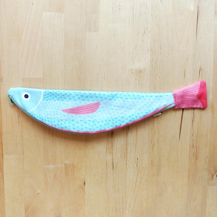 販売終了■おさかなポーチ 青魚 DON FISHER ドンフィッシャー VERDIN 地中海のさかな 輸入雑貨 ブルー ピンク 送料200円 1万円以上送料無料 |  | 10