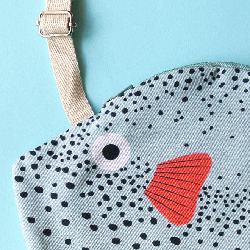 値上げ前価格 おさかなバッグ フグ DON FISHER ドンフィッシャー SMALL PUFFERFISH Aqua お魚ポーチ 輸入雑貨 送料200円 1万円以上送料無料 |  | 05