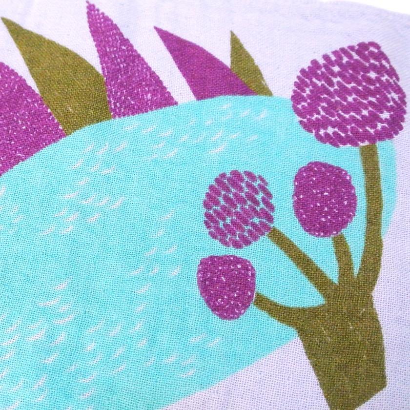 ハンカチ 湖畔ペリカン moritaMiW ガーゼパイルハンカチ モコモコドウブツハンカチ 綿100% 刺繍 送料200円 1万円以上送料無料 |  | 08