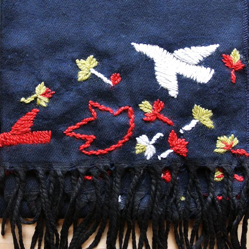 販売終了■ストール 鳥 プータルハ 2way 大判 ショール マフラー ひざ掛け グレー ブルー 送料200円 1万円以上送料無料 |  | 13