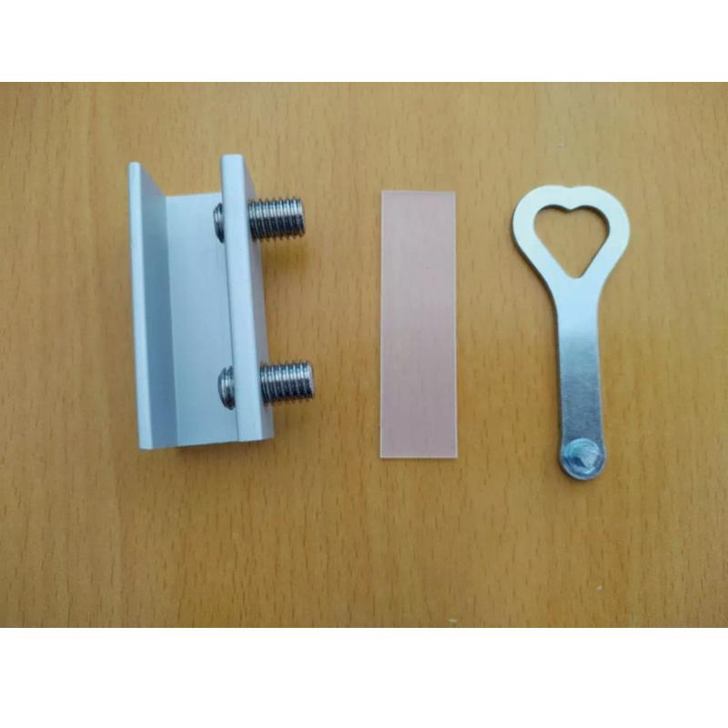 窓ロック サッシロック 防犯グッズ 窓の鍵 防犯対策 まもるくんダブル 2個 |  | 05