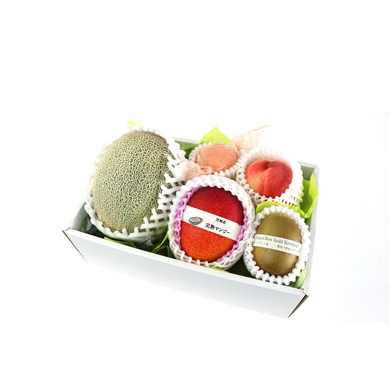お中元 フルーツ 詰め合わせ 贈り物 ギフト 青木フルーツ 四季の贈り物フルーツギフト６ｂ メロン 完熟マンゴー 桃 サンゴールドキウイ みかん クール便