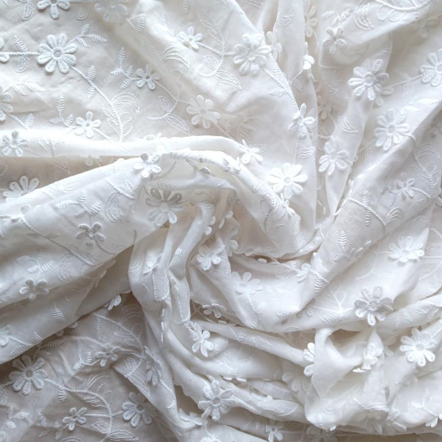 立体花柄刺繍レース生地 幅広 ポリエステコットン刺繍生地 50cm単位 綿