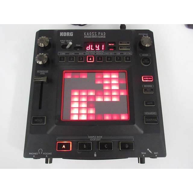 【中古】 コルグ DJエフェクター カオスパッド KP3 サンプラー KORG KAOSS PAD タッチパッド DJ用 サンプリング 黒 MIDI |  | 01