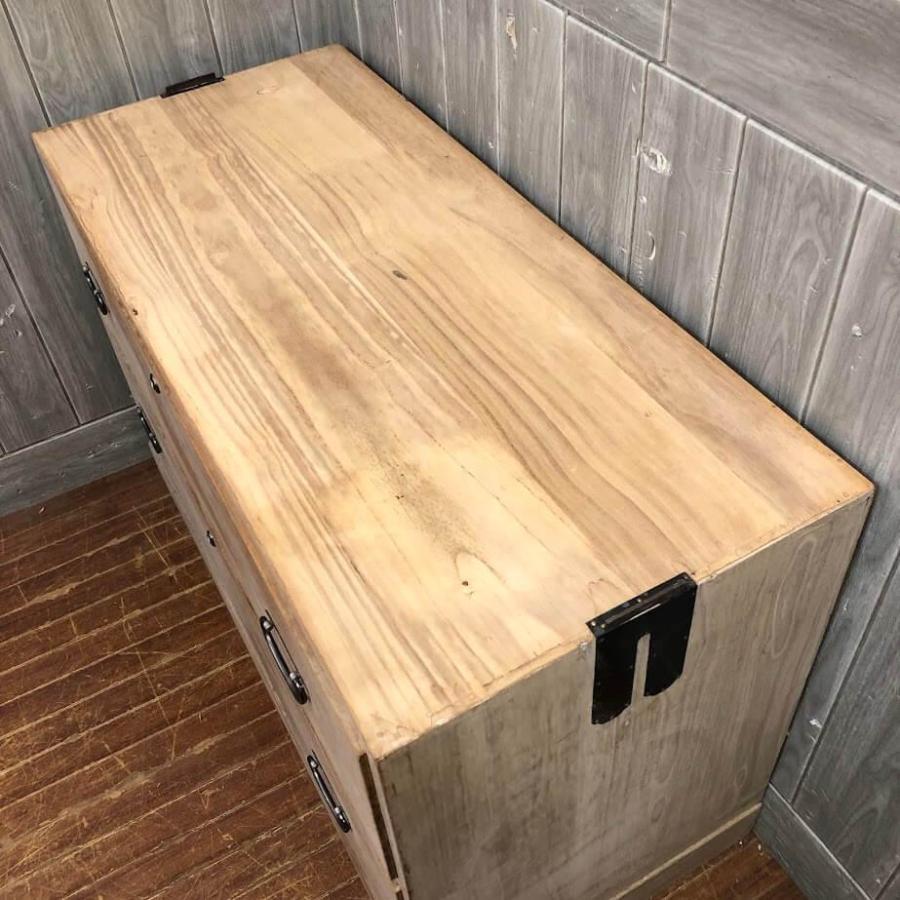 【中古】 桐箪笥 2段 和箪笥 引出2杯 大塚箪笥 桐製 着物タンス 下段 着物収納 衣装たんす チェスト 総桐 引出収納 和風 レトロ |  | 01