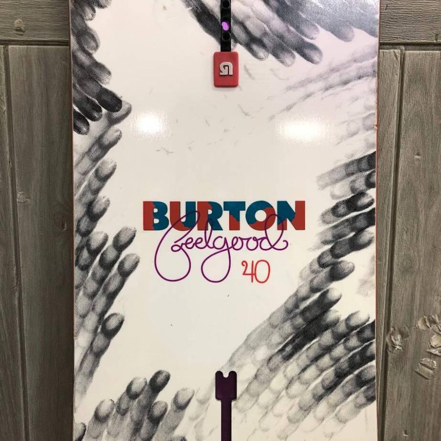 中古】 バートン スノーボード 板のみ 140cm ホワイト×ブラック 中古】 バートン スノーボード 板のみ 140cm ホワイト×ブラック