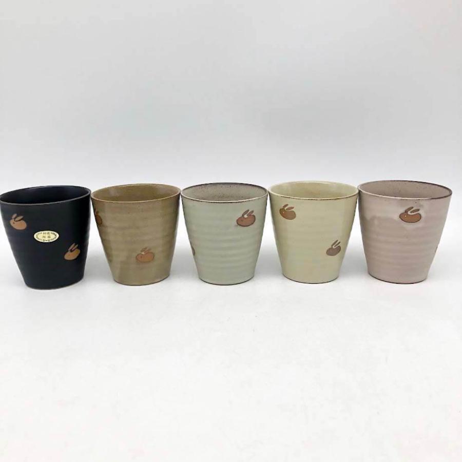 【未使用品】 美濃焼 水峰窯 小皿付きカップ5個＆中皿セット 五釉うさぎ 5色 陶器製 湯呑 蓋にもなる小皿付 兎 三角皿 プレート 和食器 |  | 01