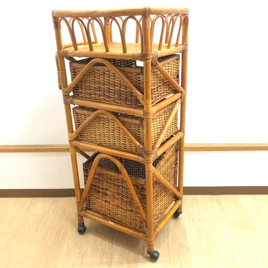 【中古】 ラタン ランドリーチェスト 3段 キャスター付き ブラウン 籐製 ランドリー バスケット 籠 洗面 洗濯 収納 レトロ |  | 01