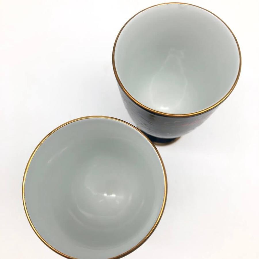 【中古】 有田焼 西山作 ゴブレット 2客セット 濃紺 金彩 唐草模様 陶器製 ペアグラス カップ ネイビー 瑠璃色 陶磁器 ビールグラス ゴブレット 中古 |  | 02