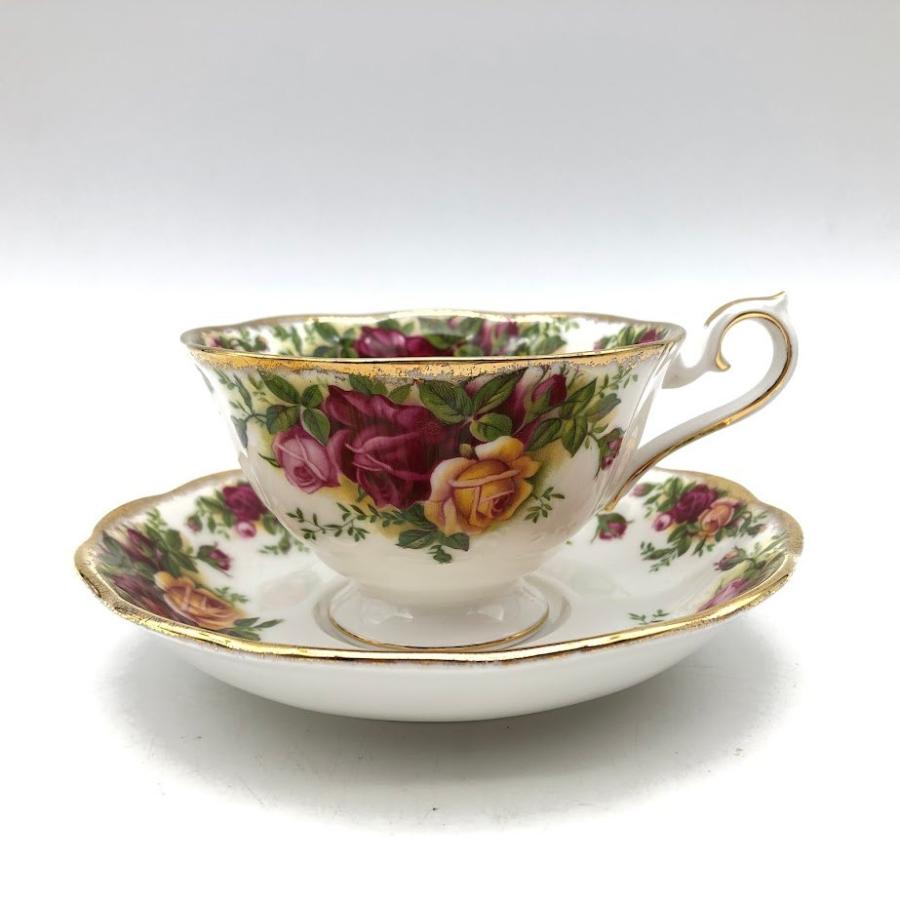 【中古】 ロイヤルアルバート カップ＆ソーサー 2客セット オールドカントリーローズ バルドール Royal Albert Old Country Roses Val D'or C/S | Royal Albert | 01